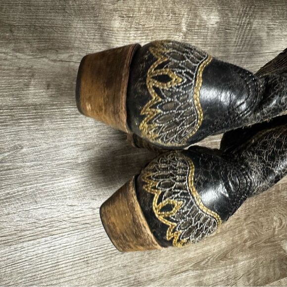 CORRAL WOMEN'S SEQUIN WING & CROSS INLAY WESTERN BOOTS Size 9.5 - Picture 7 of 10